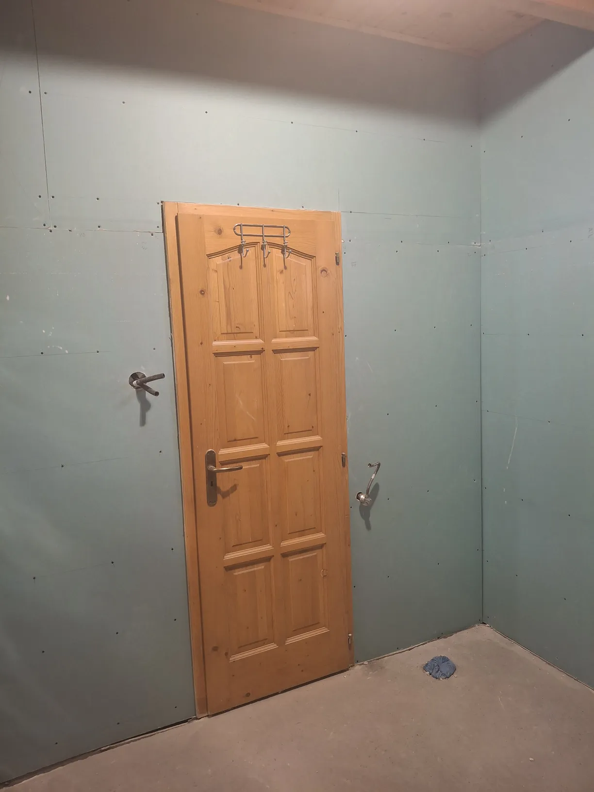 gipszkartonozás utánna